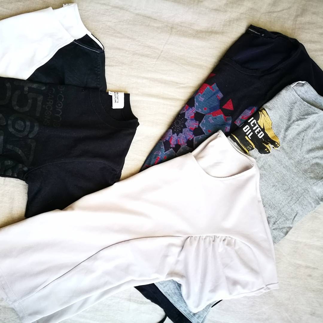 少ない服で暮らす