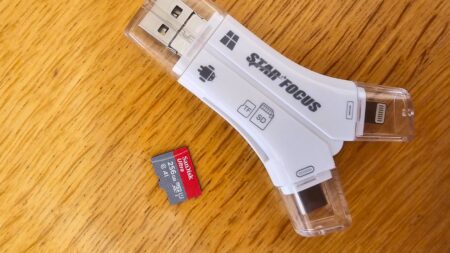 SDカードリーダー